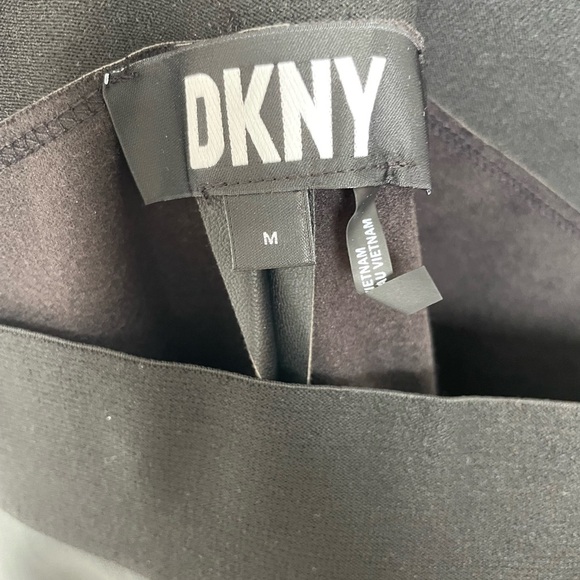 🆕DKNY▪️Faux Leather Pants - Picture 6 of 6